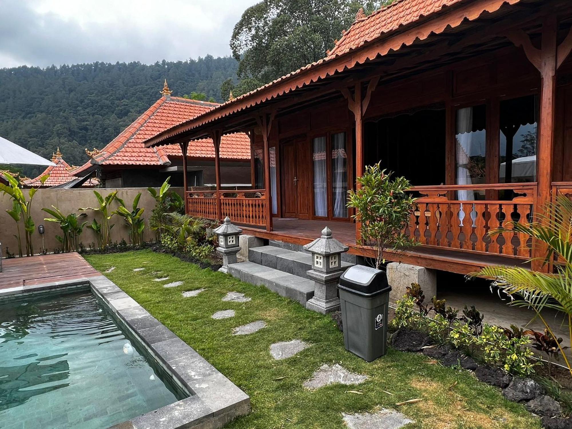 Starlake Villa & Glamping Kubupenlokan Kültér fotó