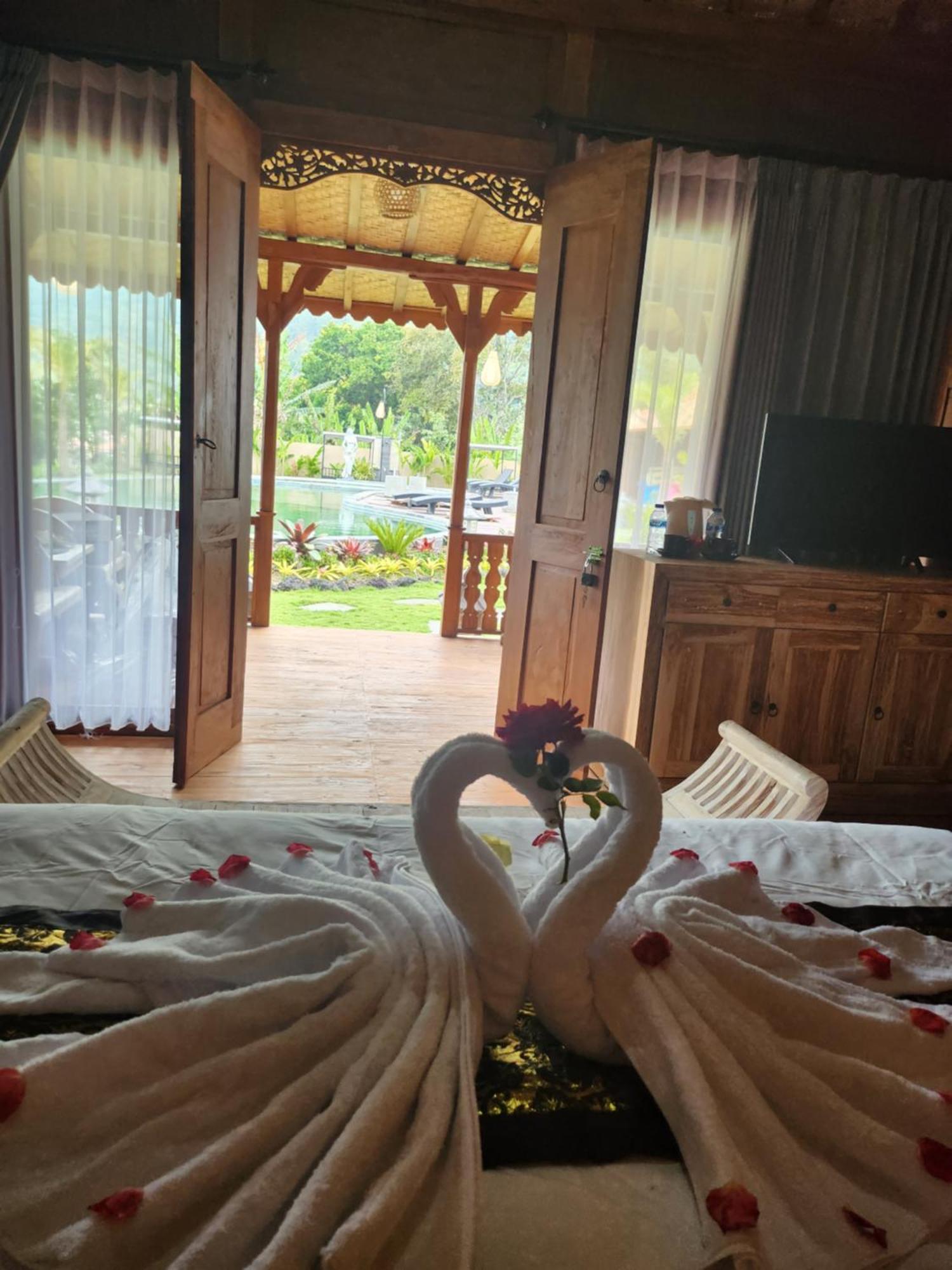 Starlake Villa & Glamping Kubupenlokan Szoba fotó